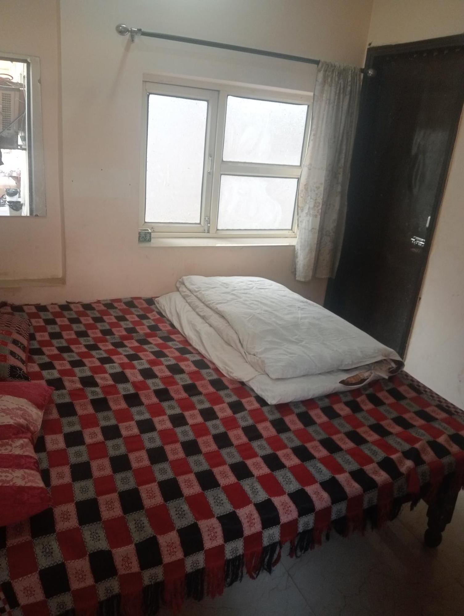 Ever Green Guest House Travel & Pg Νέο Δελχί Εξωτερικό φωτογραφία